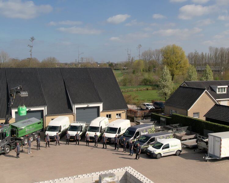 Luchtfoto-van-Strien-Fijnaart